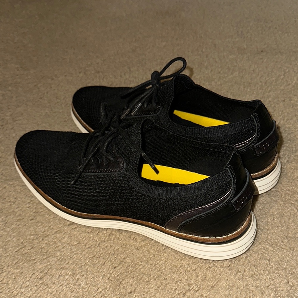 Cole Haan Zero Grand shoes size 8 black